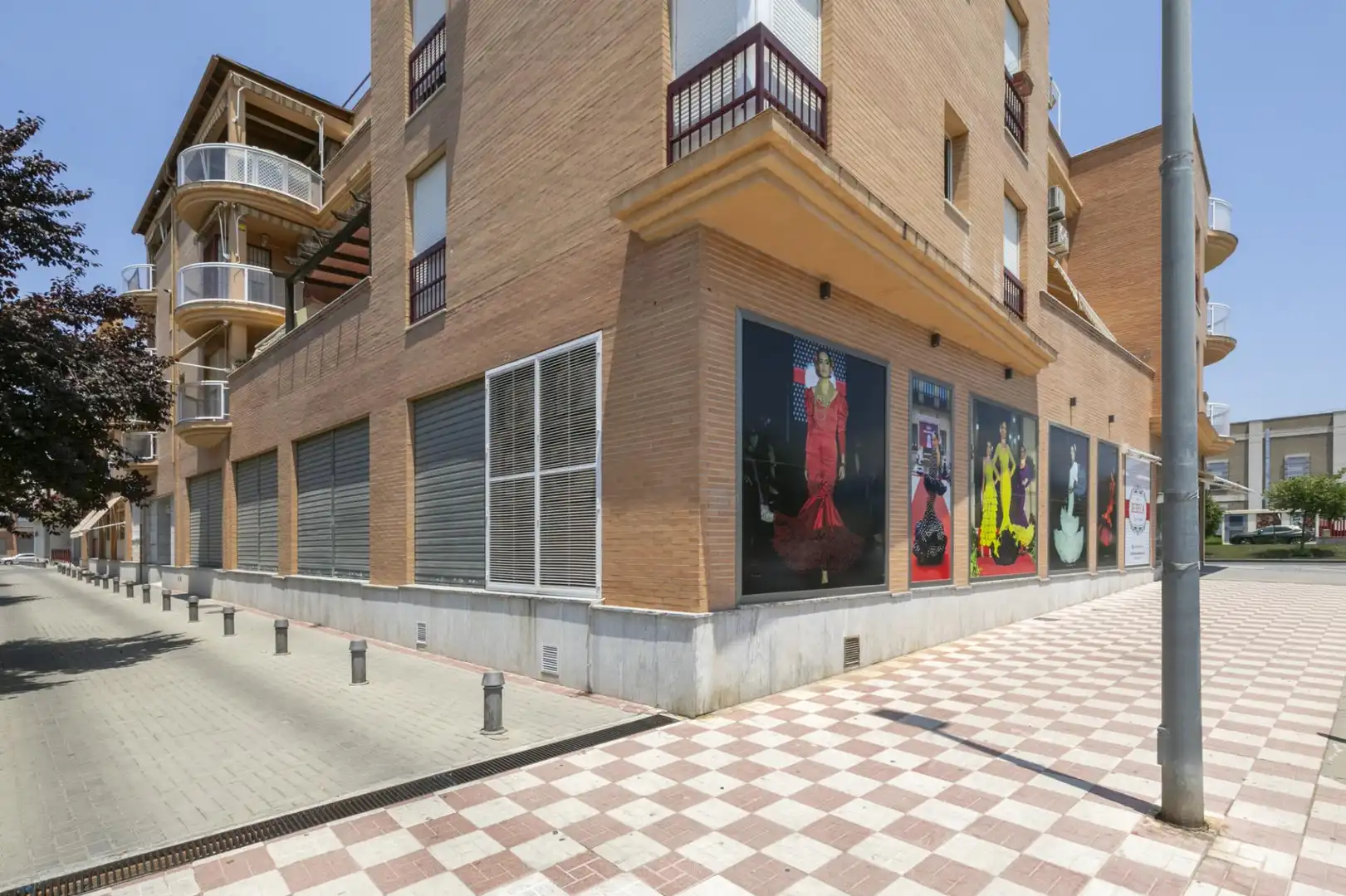Local comercial en venda a Avenida de Madrid, imagen 3