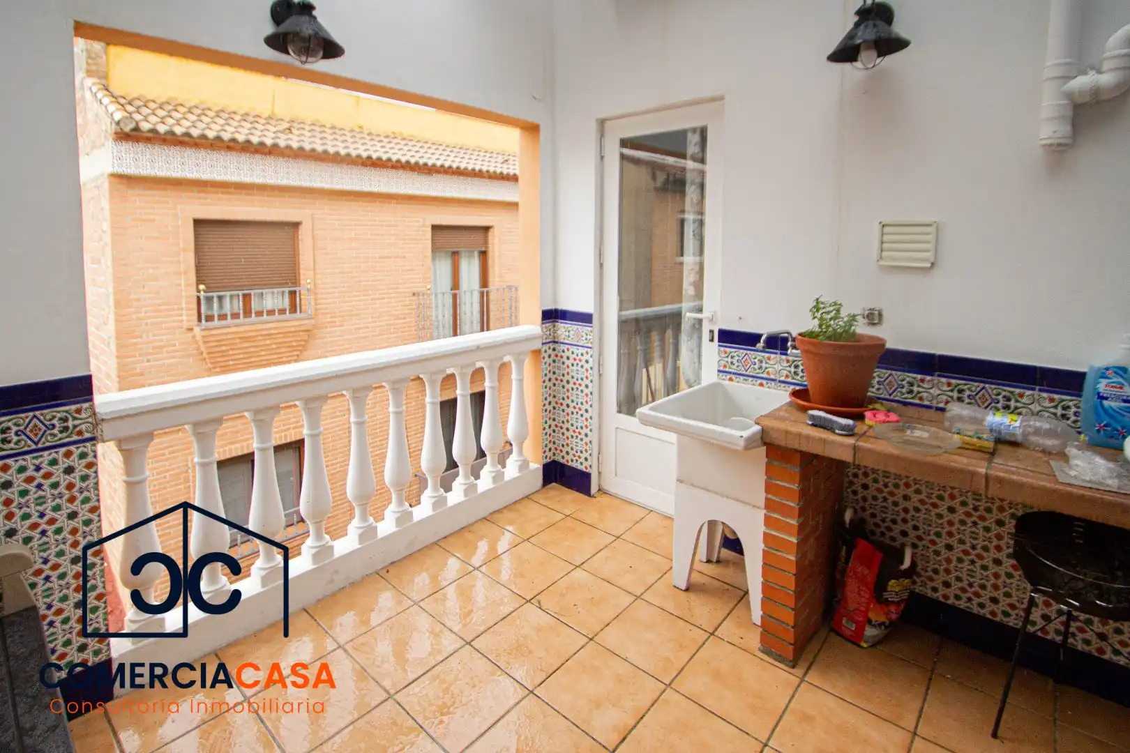 Exterior view of Houses for sale in Granada  with Terrace and Storage room