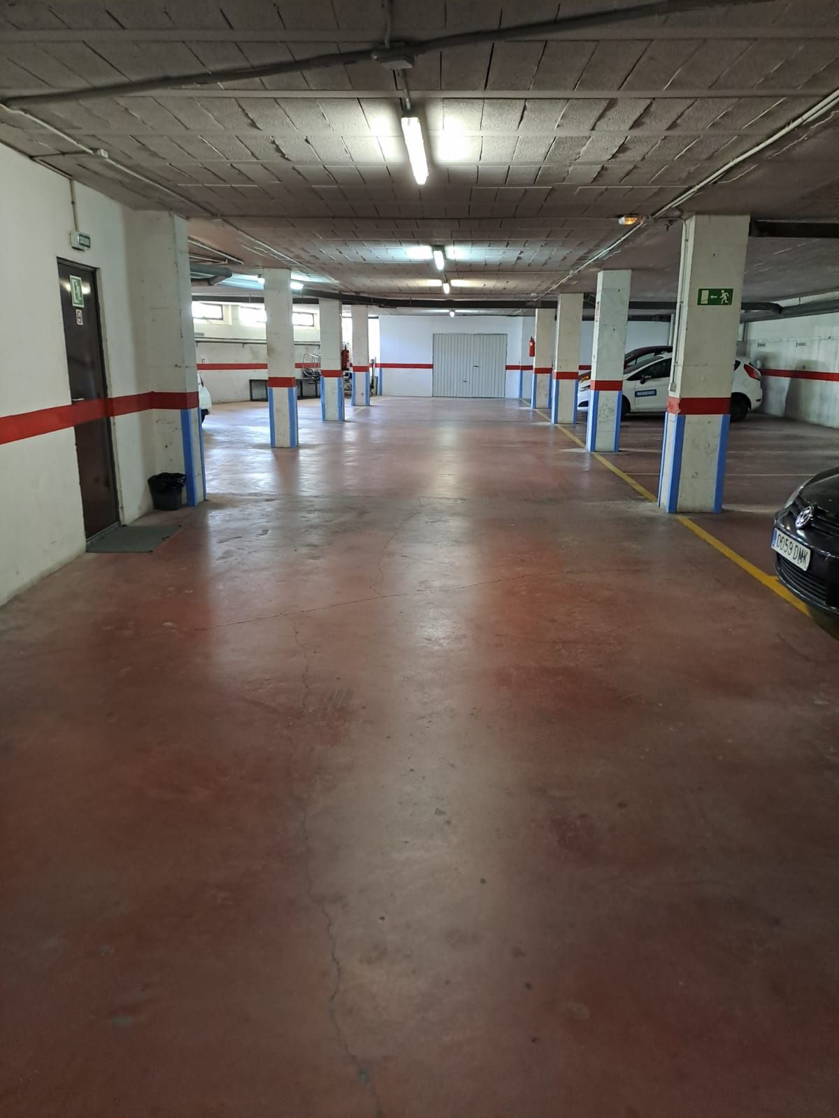 Garage to rent in Avinguda Enric Valor, 3, El Castell