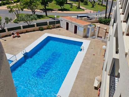 Piscina de Apartament en venda en Oropesa del Mar / Orpesa amb Terrassa i Piscina