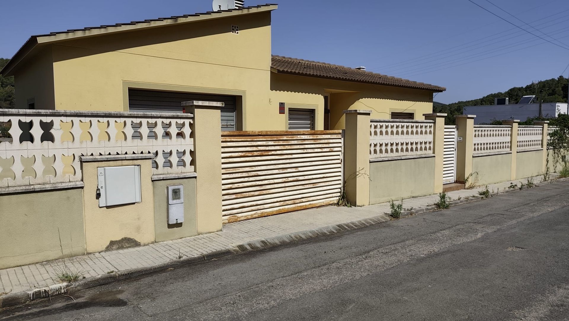 Vista exterior de Casa o xalet en venda en Castellet i la Gornal amb Calefacció, Jardí privat i Terrassa