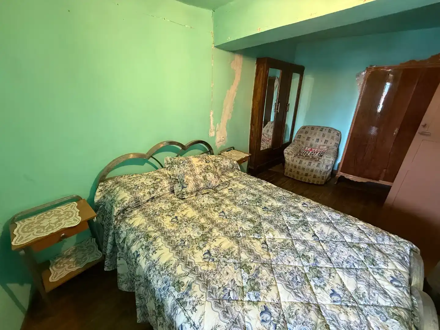 Dormitori de Casa adosada en venda en Sarreaus amb Traster, Moblat i Balcó
