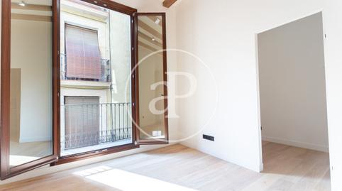 Foto 3 de Piso en venta en Carrer de Sant Jacint, Sant Pere, Sta. Caterina i la Ribera, Barcelona