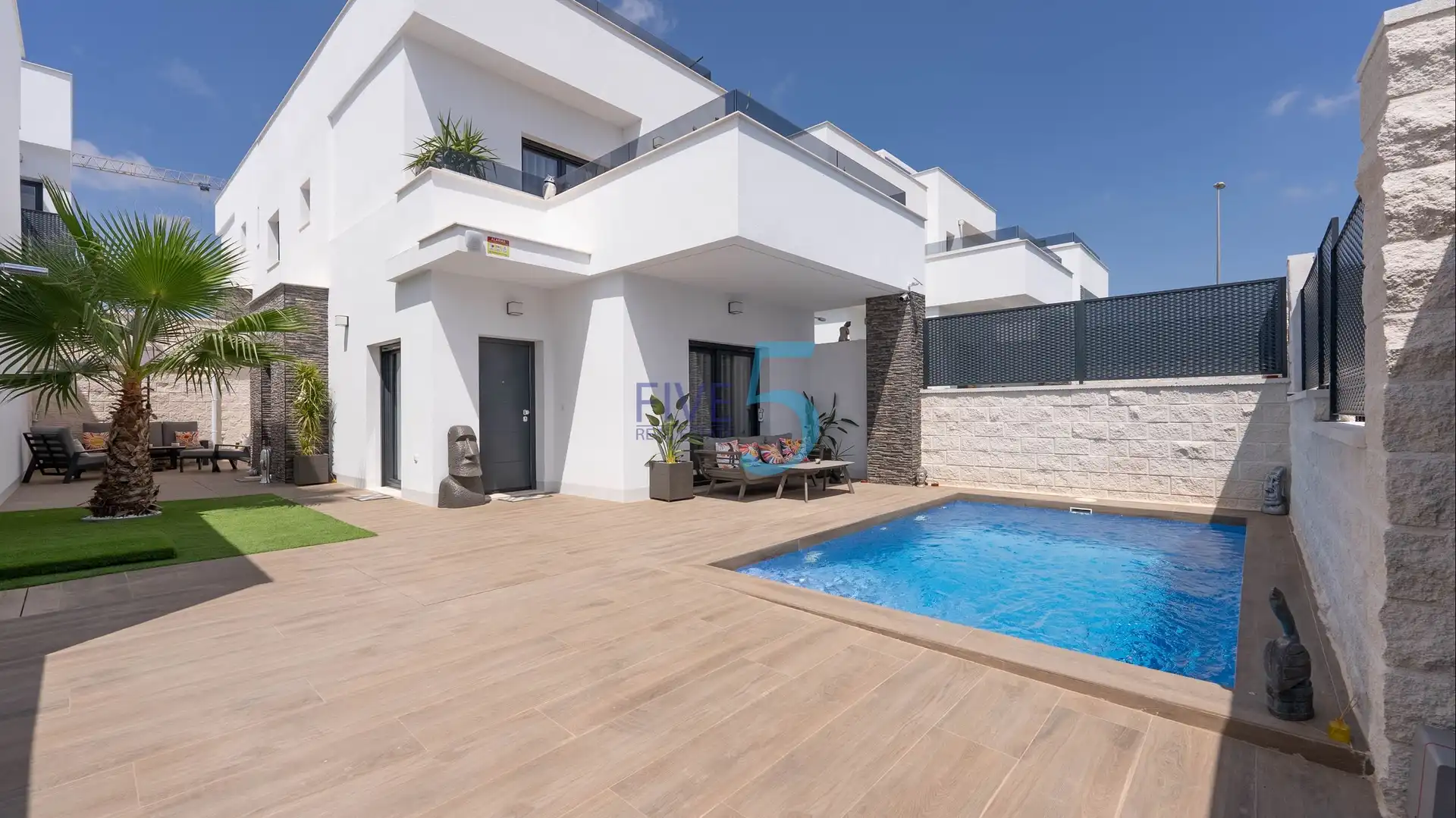 Casa amb terrassa en venda a Desamparados - Hurchillo - Torremendo