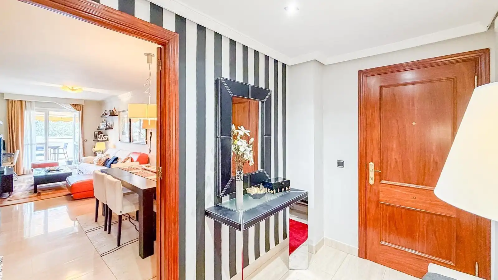 Flat for sale in Málaga  with Air Conditioner, Heating and Private garden