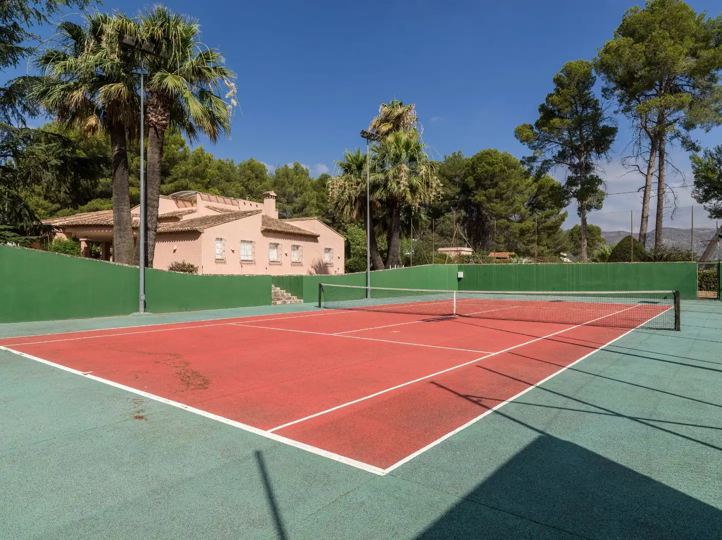 Jardí de Casa o xalet en venda en Ontinyent amb Aire condicionat, Calefacció i Jardí privat