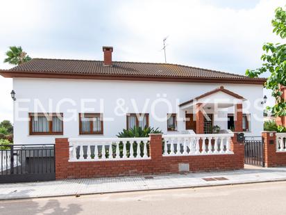 Exterior view of House or chalet for sale in Salou  with Air Conditioner, Heating and Private garden