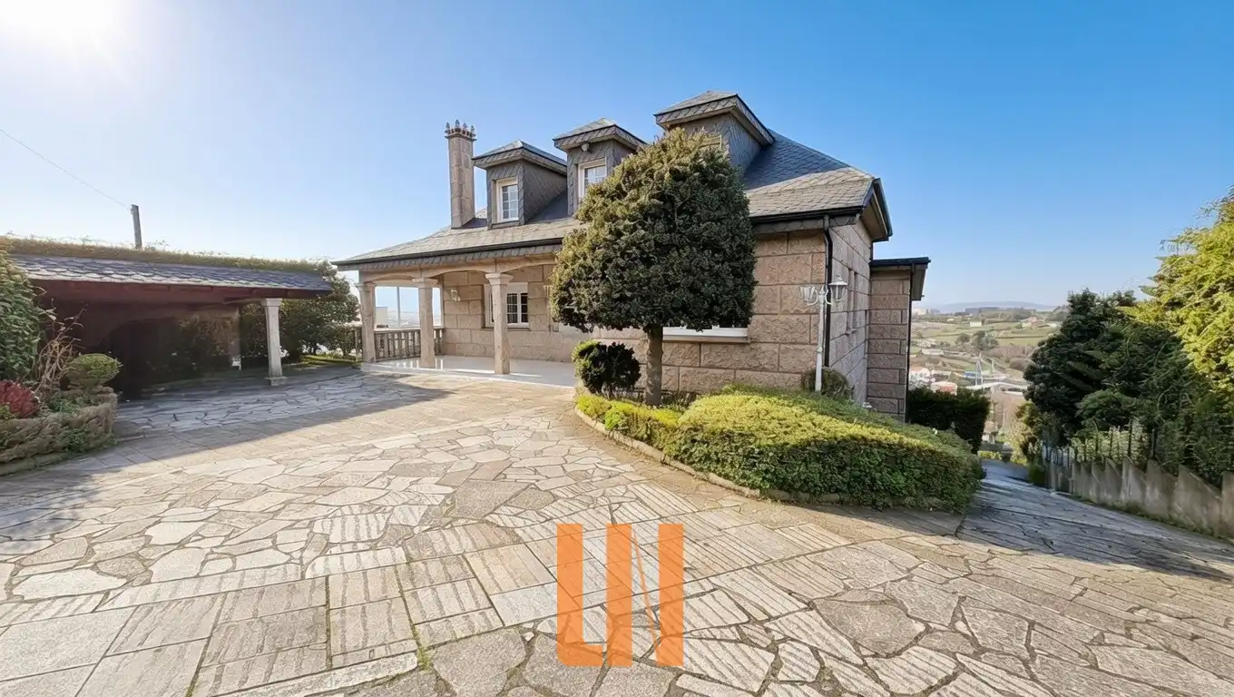 Vista exterior de Casa o chalet en venta en A Coruña Capital  con Calefacción, Jardín privado y Parquet