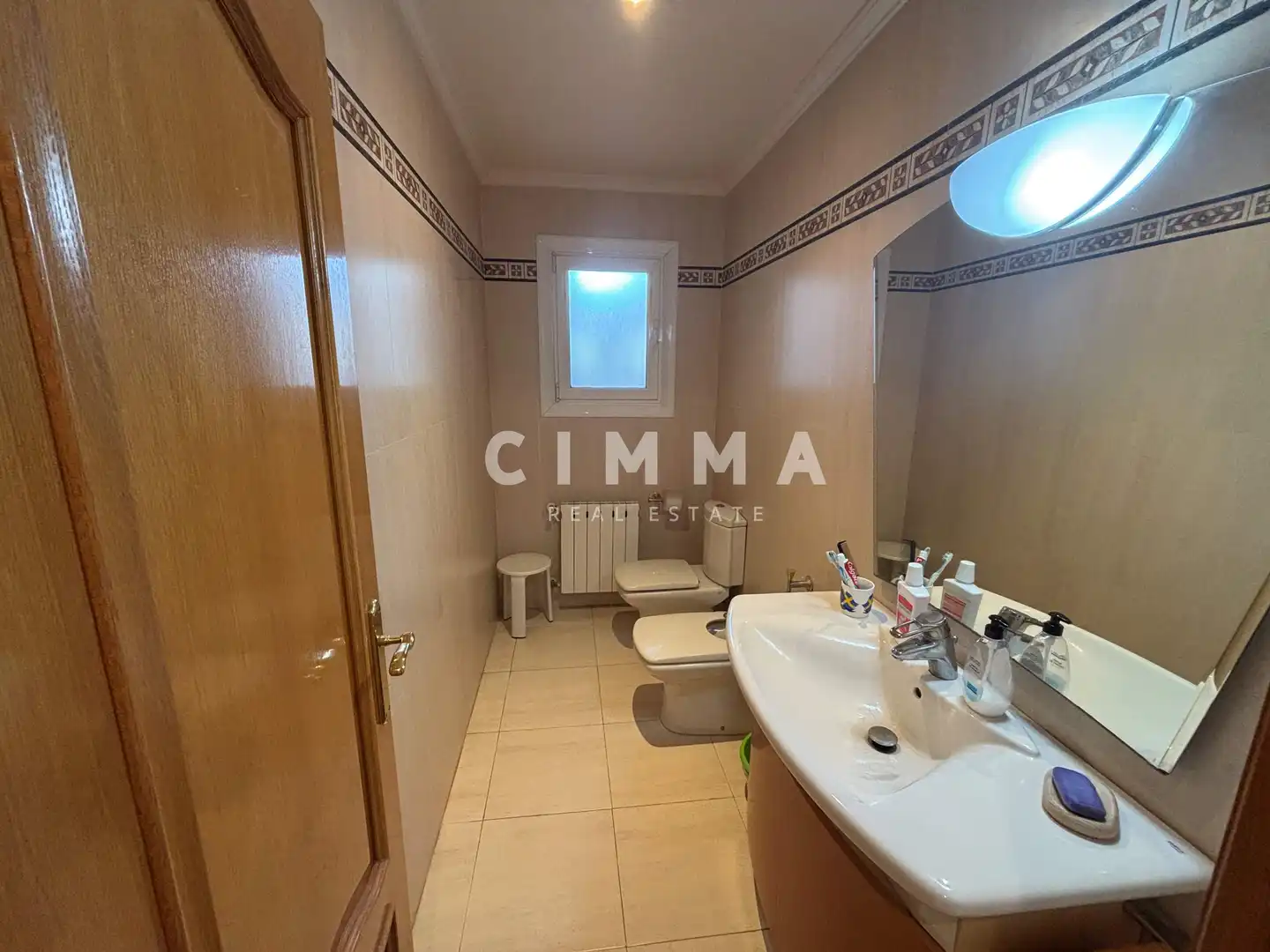 Chalet con piscina en venta en Urbanizaciones, imagen 9