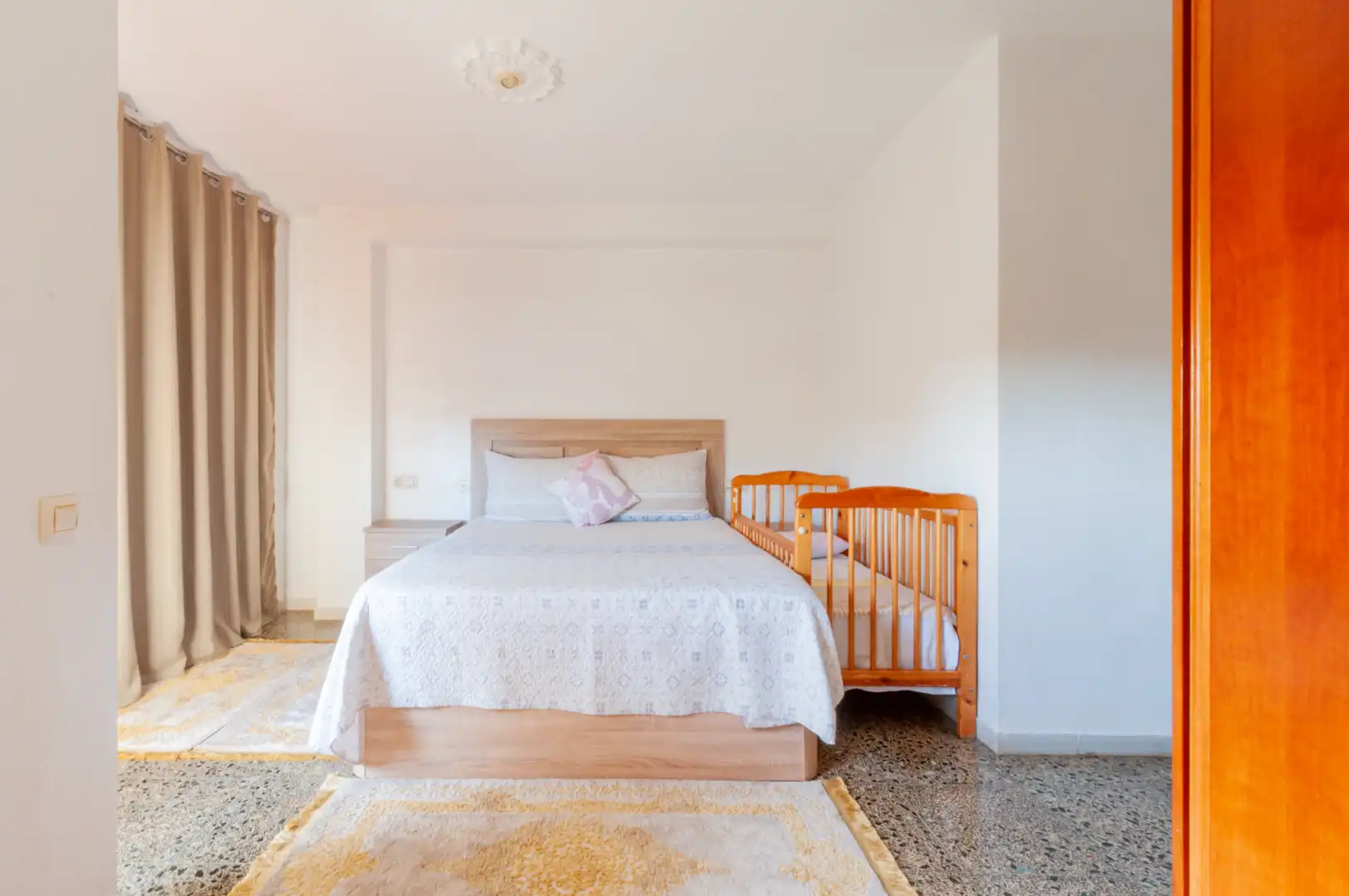 Schlafzimmer von Wohnung zum Verkauf in El Ejido mit Möbliert, Ofen und Waschmaschine