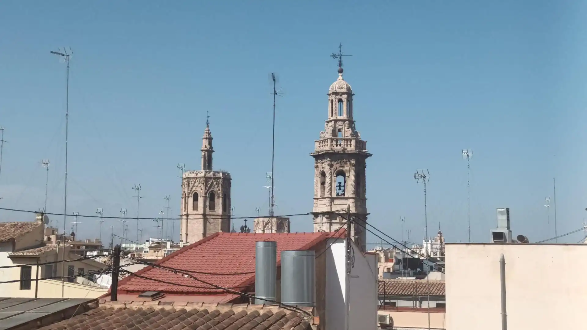 Vista exterior de Piso de alquiler en Valencia con Aire acondicionado y Amueblado