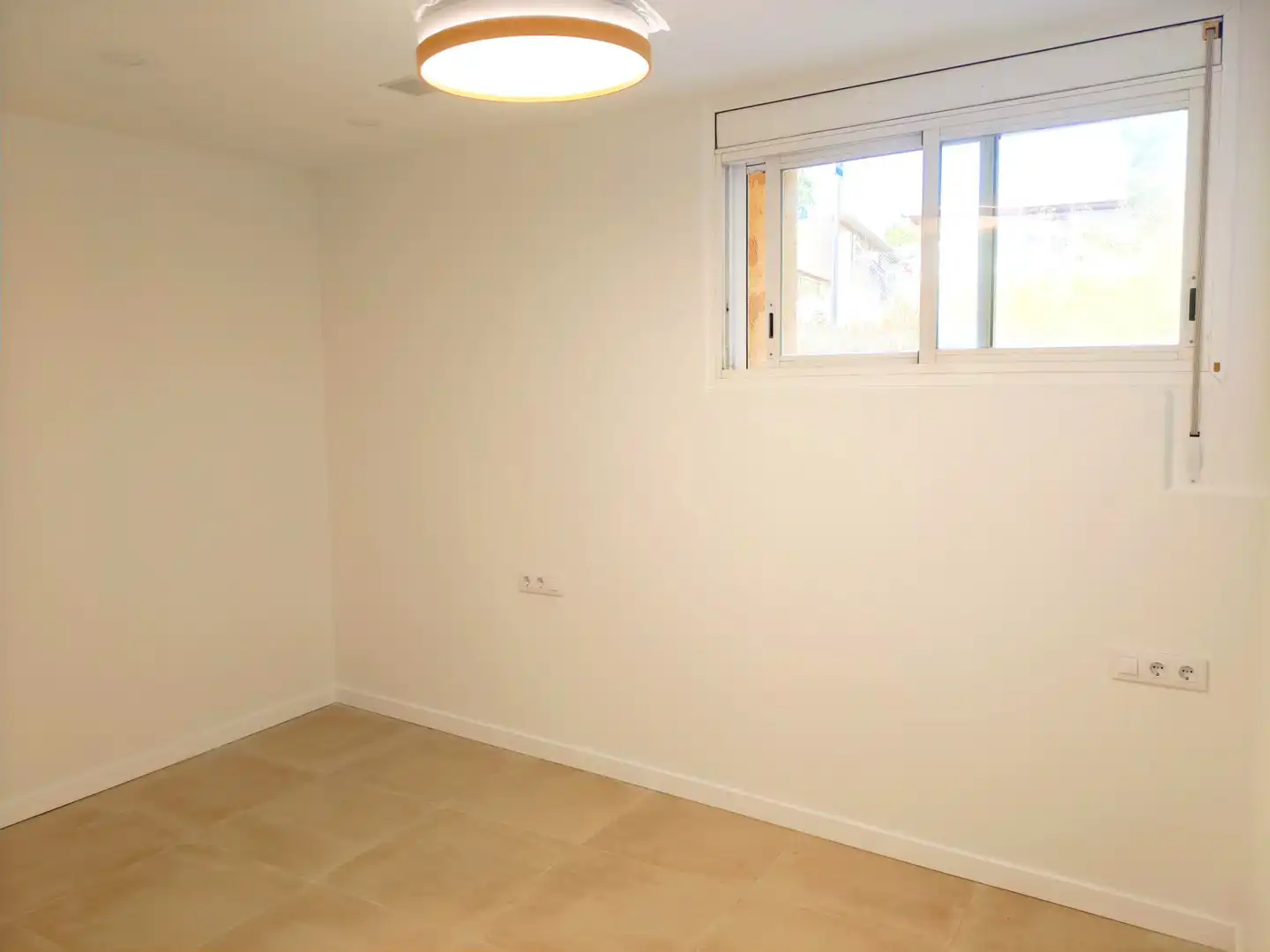 Ground floor for sale in Dosrius  with Oven, Microwave and Alarm