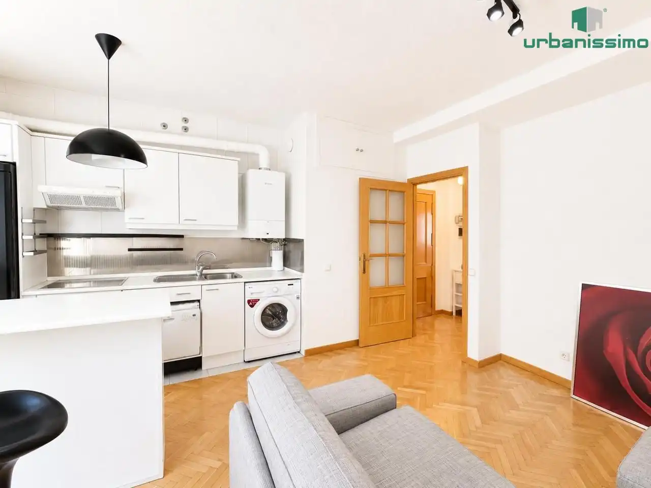 Cuina de Apartament en venda en Madrid amb Calefacció