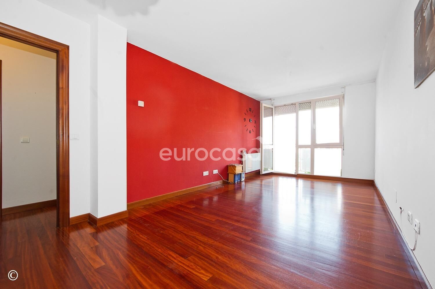 Sala d'estar de Pis en venda en Santa Cruz de Bezana amb Calefacció