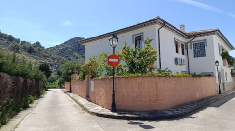 Foto 3 de Casa o chalet en venta en Avenida de la Fuentezuela, Cuevas del Becerro, Málaga