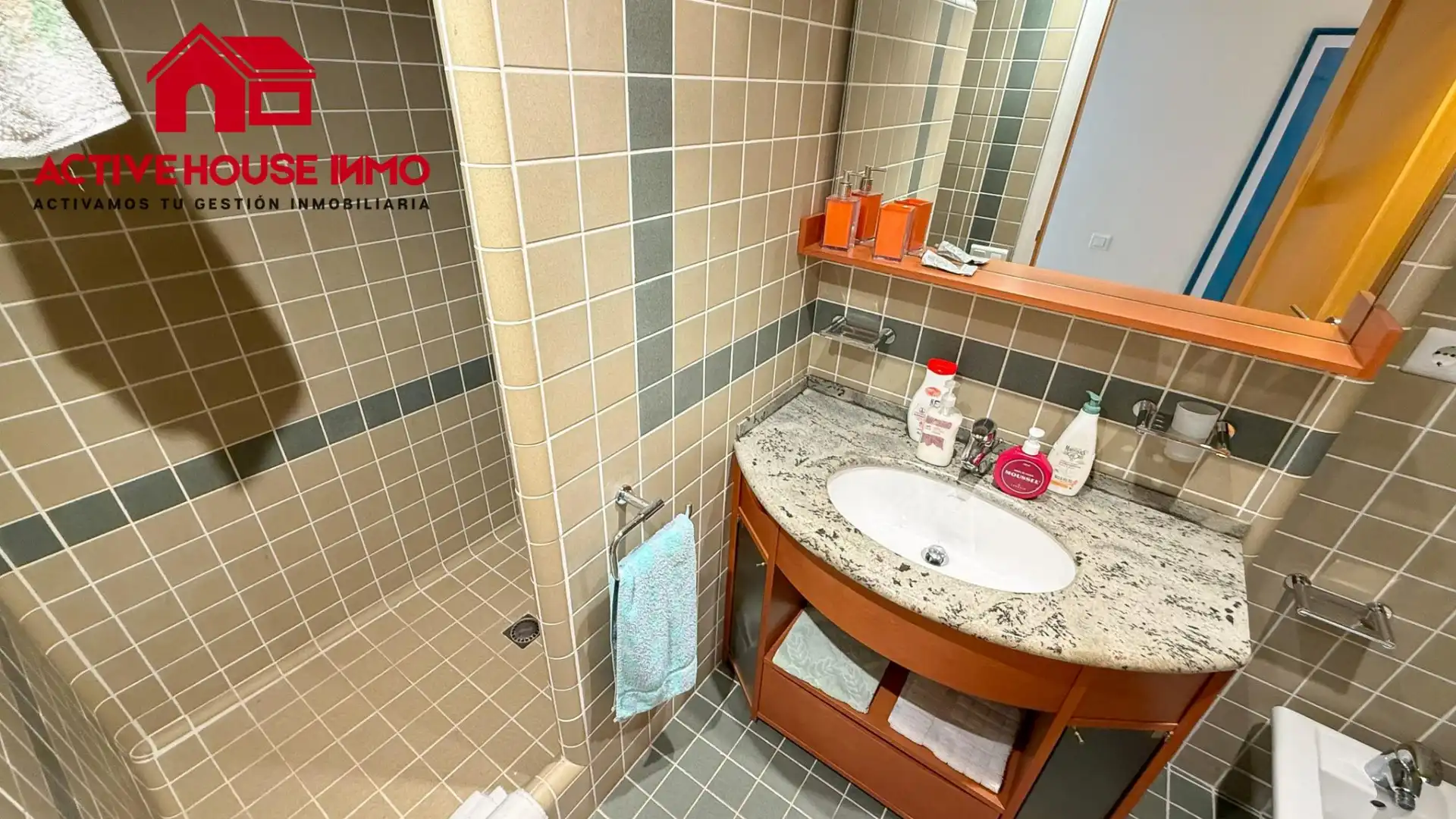 Bathroom of Attic for sale in La Ràpita  with Heating, Terrace and Storage room