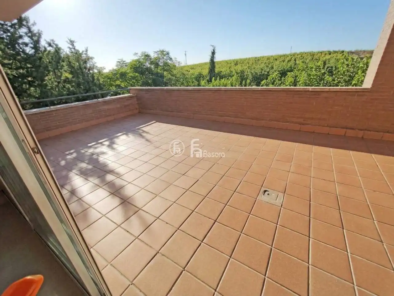 Casa aparellada amb jardí en venda a Avenida Lluís Companys, imagen 37