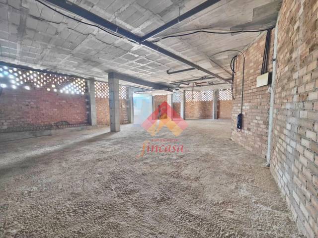 Local comercial en Venta en Juzgados - La Feria