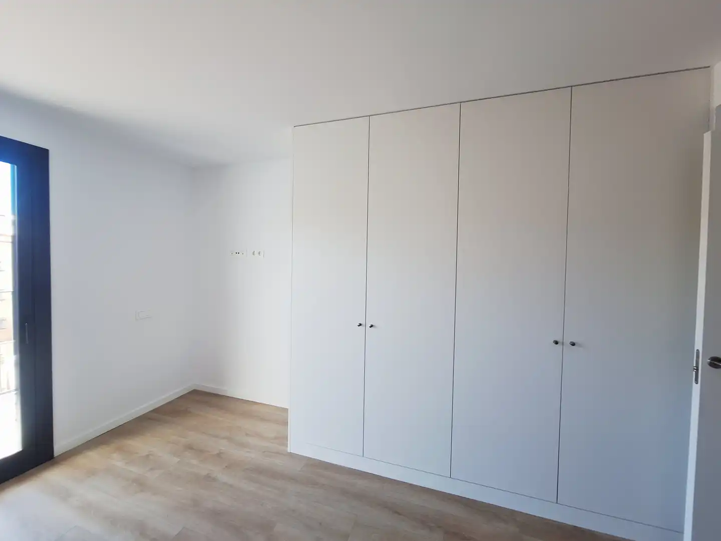 Dormitori de Pis en venda en Sant Feliu de Llobregat amb Aire condicionat, Calefacció i Parquet