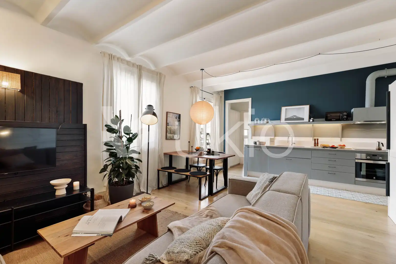 Apartamento con ascensor en alquiler en Carrer de Balmes, imagen 2