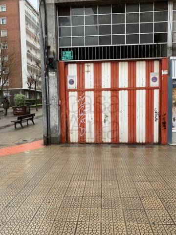 Garaje en Venta en Madariaga Etorbidea en San Pedro de Deusto - La Ribera