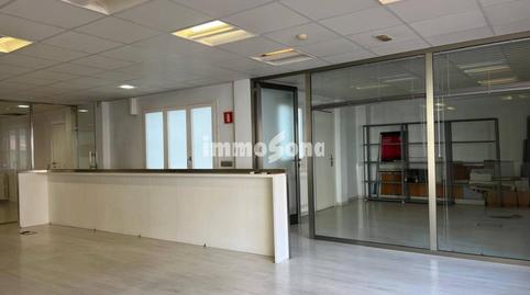 Photo 4 of Premises to rent in Centre, Vic