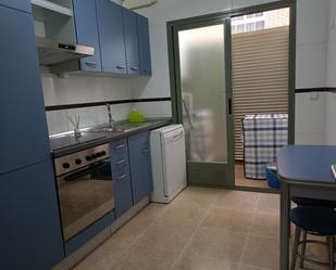 Cuina de Apartament en venda en Lorca amb Calefacció, Traster i Moblat