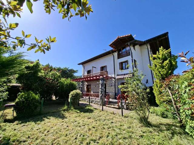 Casa adosada en Venta en Markina-Xemein