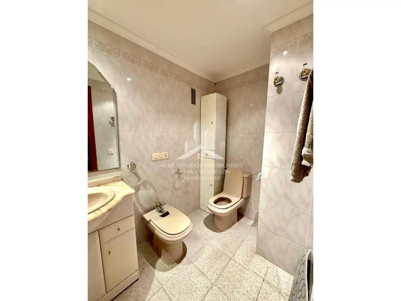 Bathroom of Flat for rent in Castellón de la Plana / Castelló de la Plana  with Furnished