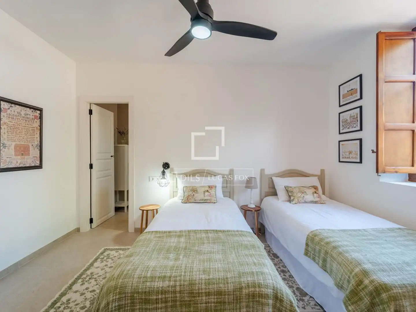 Habitación de Casa o chalet en venta en Náquera con Aire acondicionado, Calefacción y Jardín privado