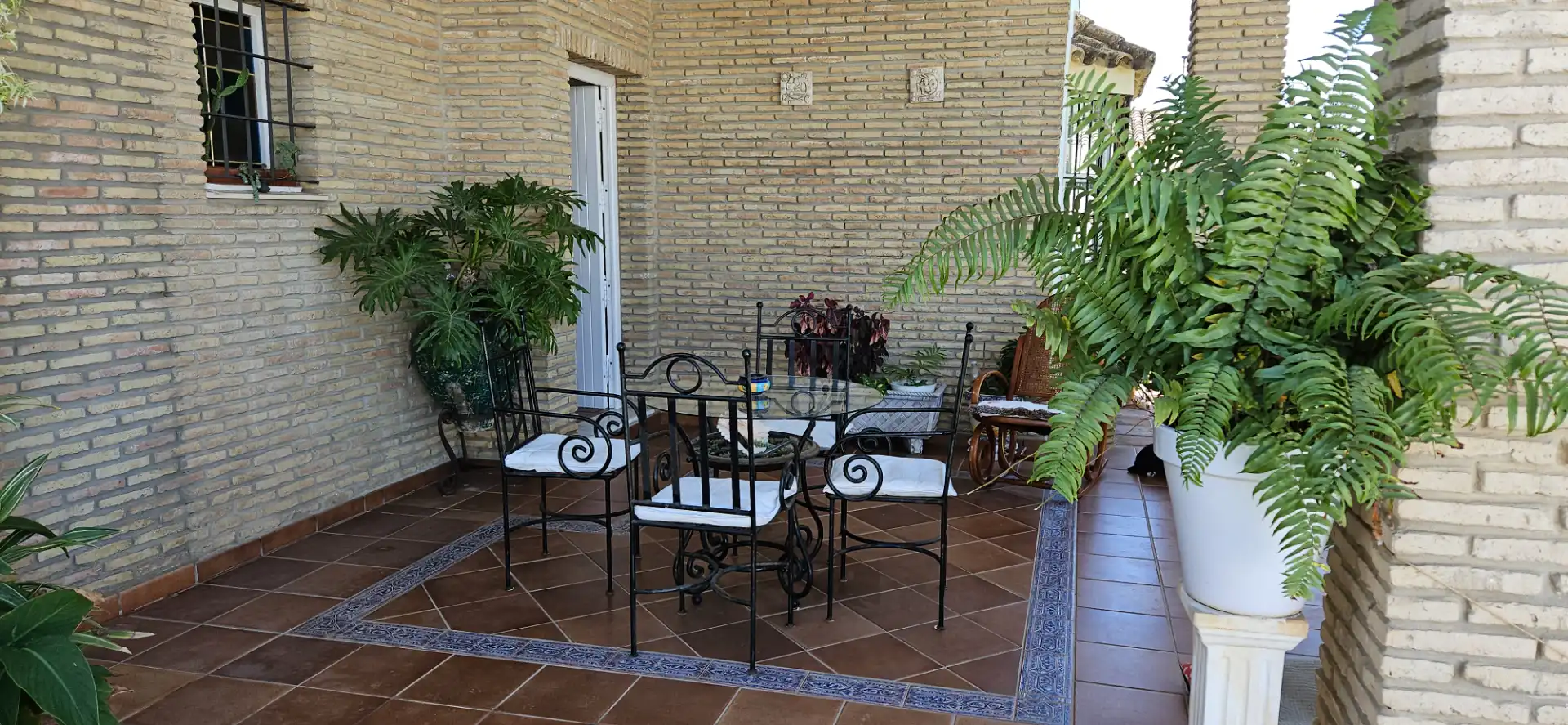 Terrassa de Casa o xalet en venda en Chiclana de la Frontera amb Aire condicionat, Calefacció i Jardí privat