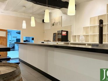 Local comercial en venda a Centro