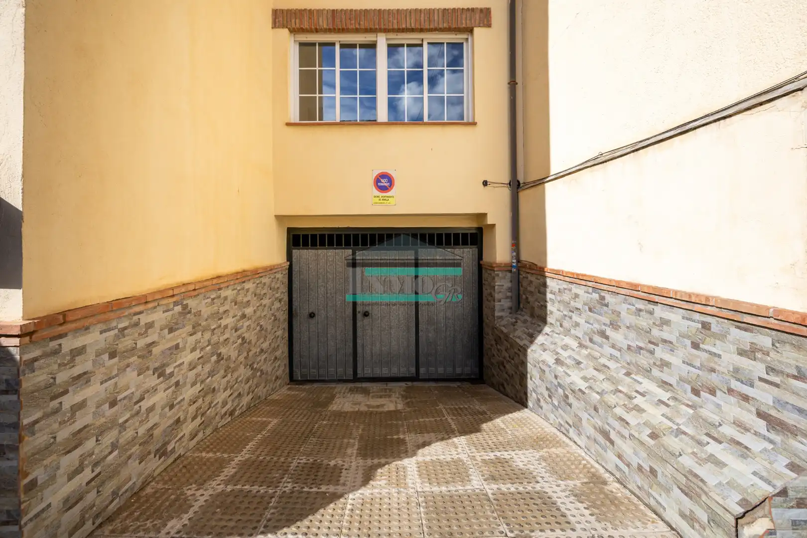 Parking de Piso en venta en Armilla con Aire acondicionado, Amueblado y Balcón