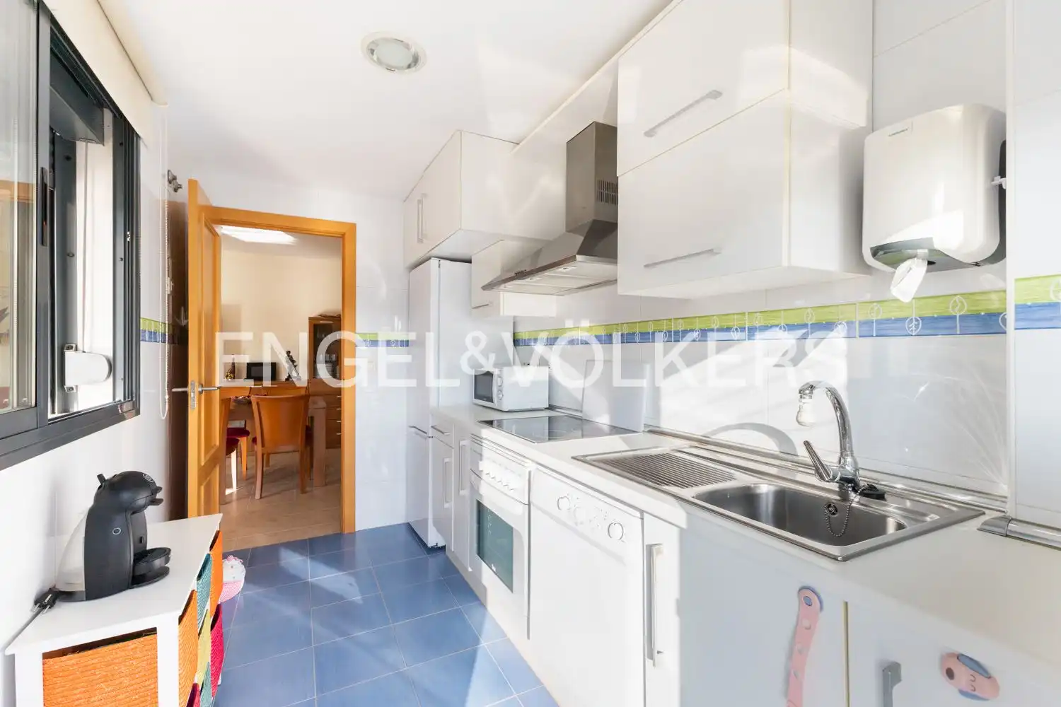 Küche von Wohnung zum Verkauf in Oropesa del Mar / Orpesa mit Klimaanlage, Heizung und Privatgarten