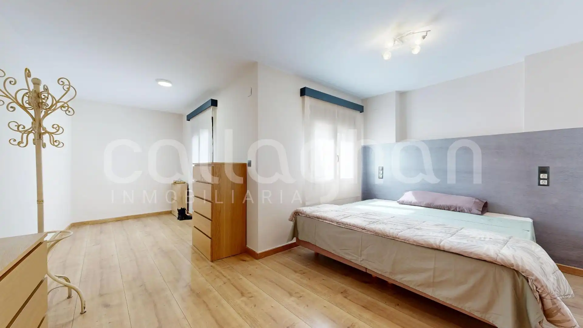 Casa adosada en venta en Benetússer con Aire acondicionado, Calefacción y Terraza