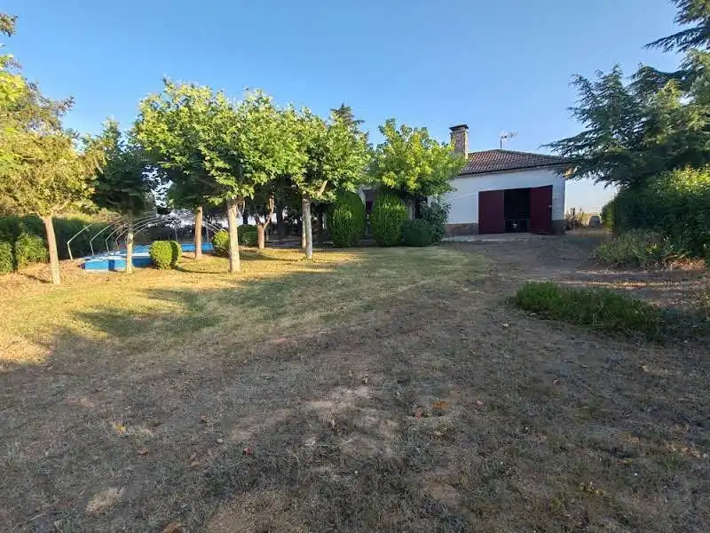 Country house zum Verkauf in Doñinos de Salamanca