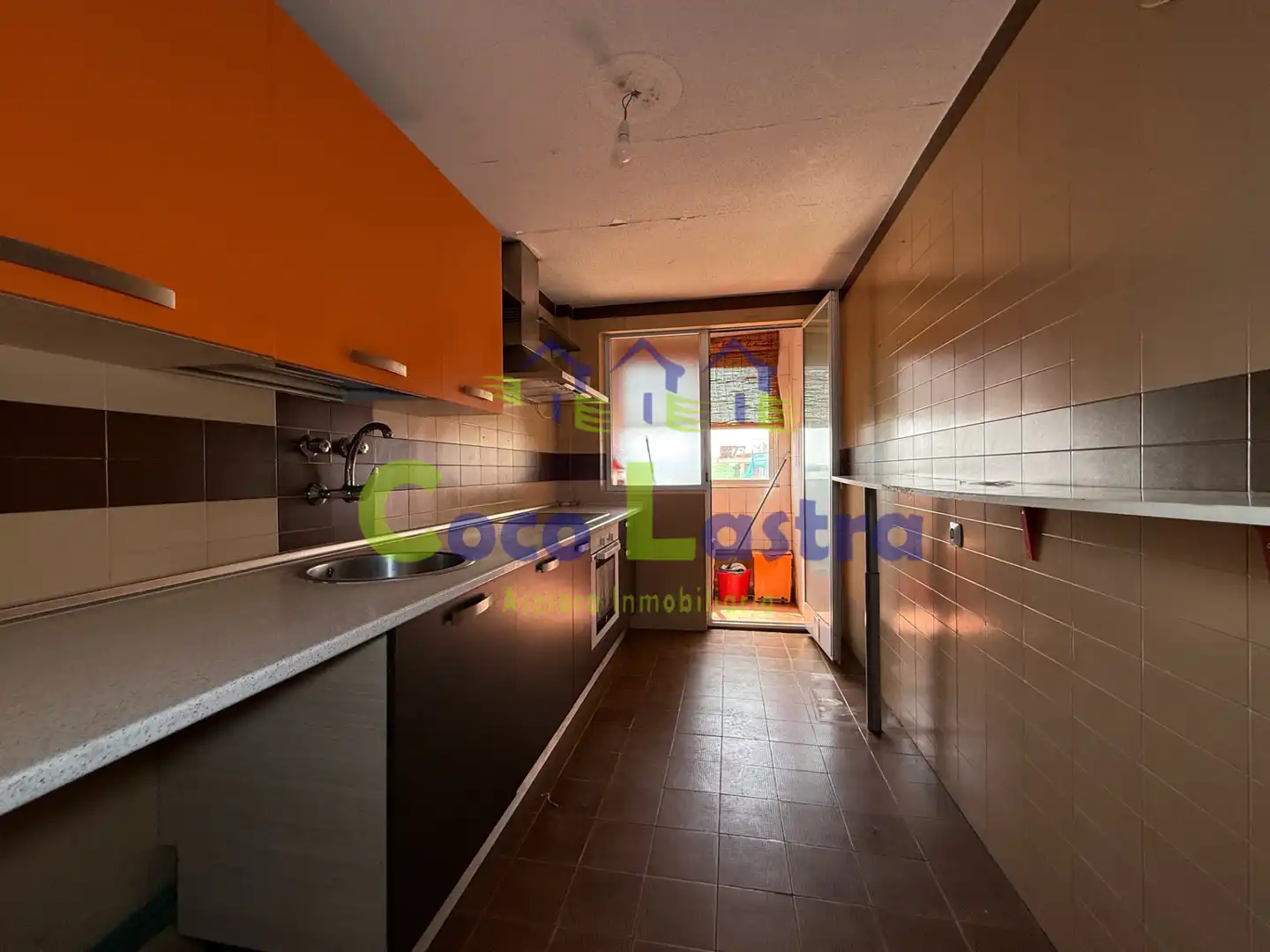 Küche von Wohnung zum Verkauf in Salamanca mit Heizung, Parkett und Balkon