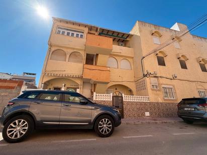 Vista exterior de Apartament en venda en Torrevieja amb Terrassa, Moblat i Forn
