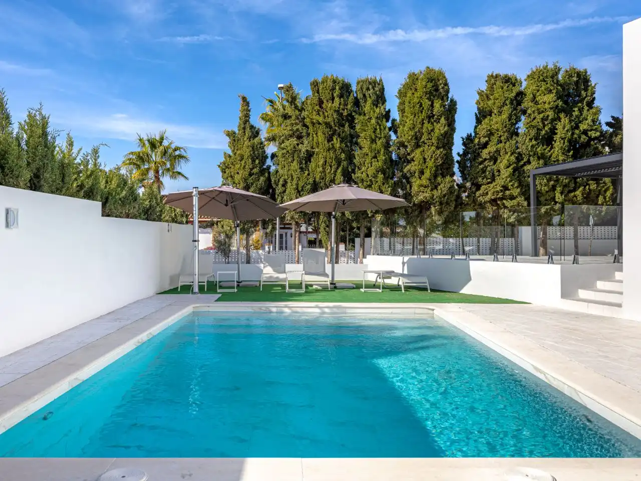 Piscina de Casa o xalet en venda en Mijas amb Aire condicionat, Calefacció i Jardí privat
