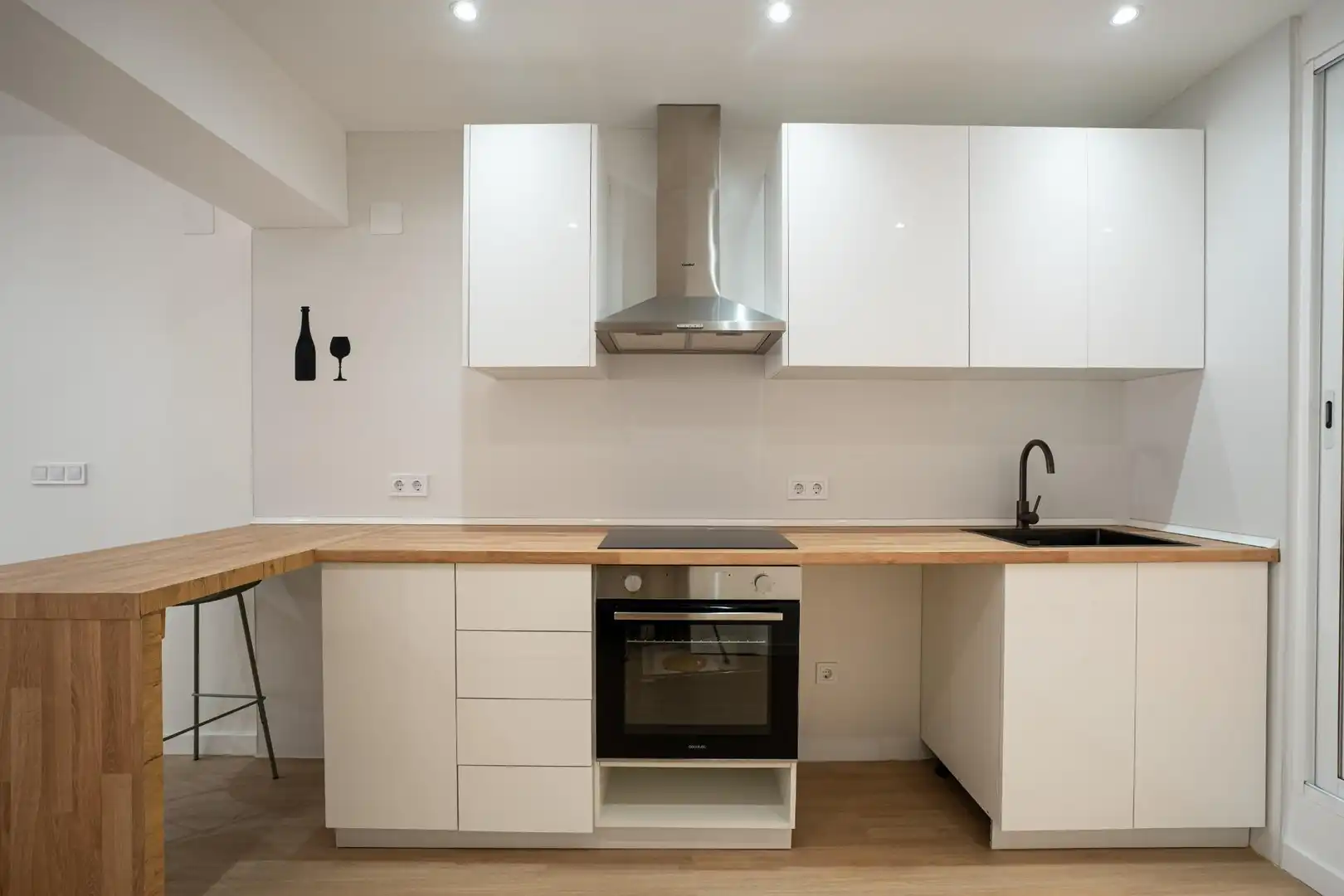 Kitchen of Flat for rent in Castellón de la Plana / Castelló de la Plana  with Furnished