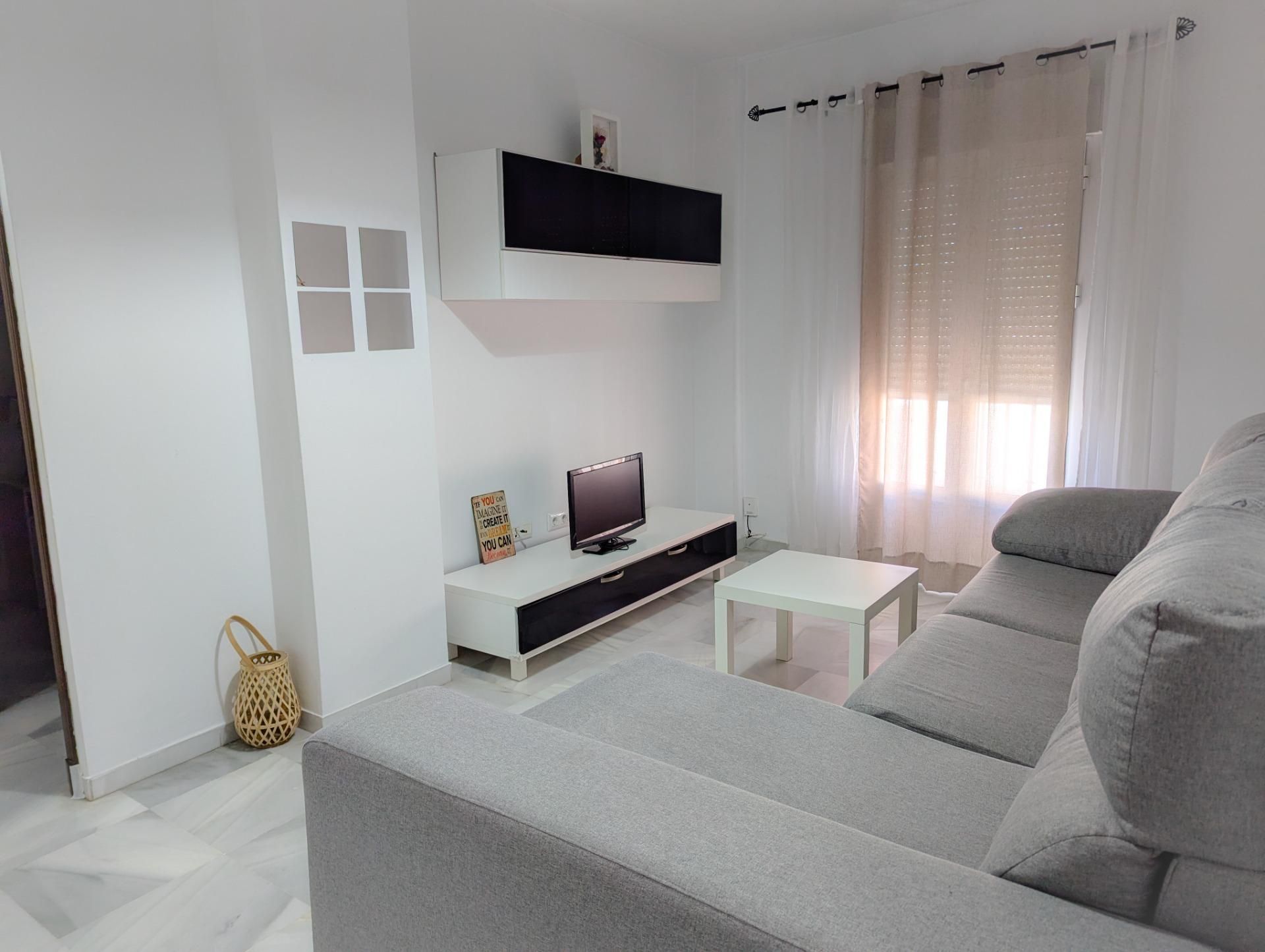 Living room of Flat to rent in Sanlúcar la Mayor  with Air Conditioner