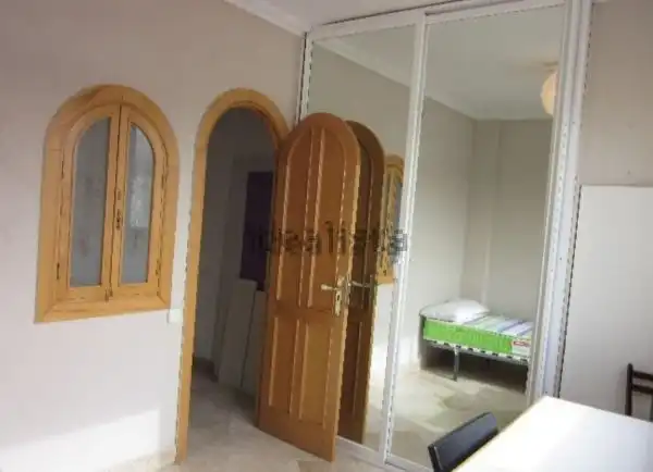 Schlafzimmer von Dachboden zur Miete in Granada mit Klimaanlage, Heizung und Terrasse