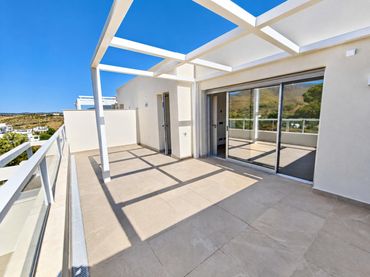 Àtic amb piscina en venda a El Faro de Calaburra - Chaparral