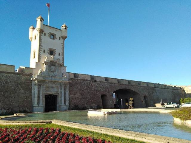 Piso en Venta en El Pópulo - Santa María