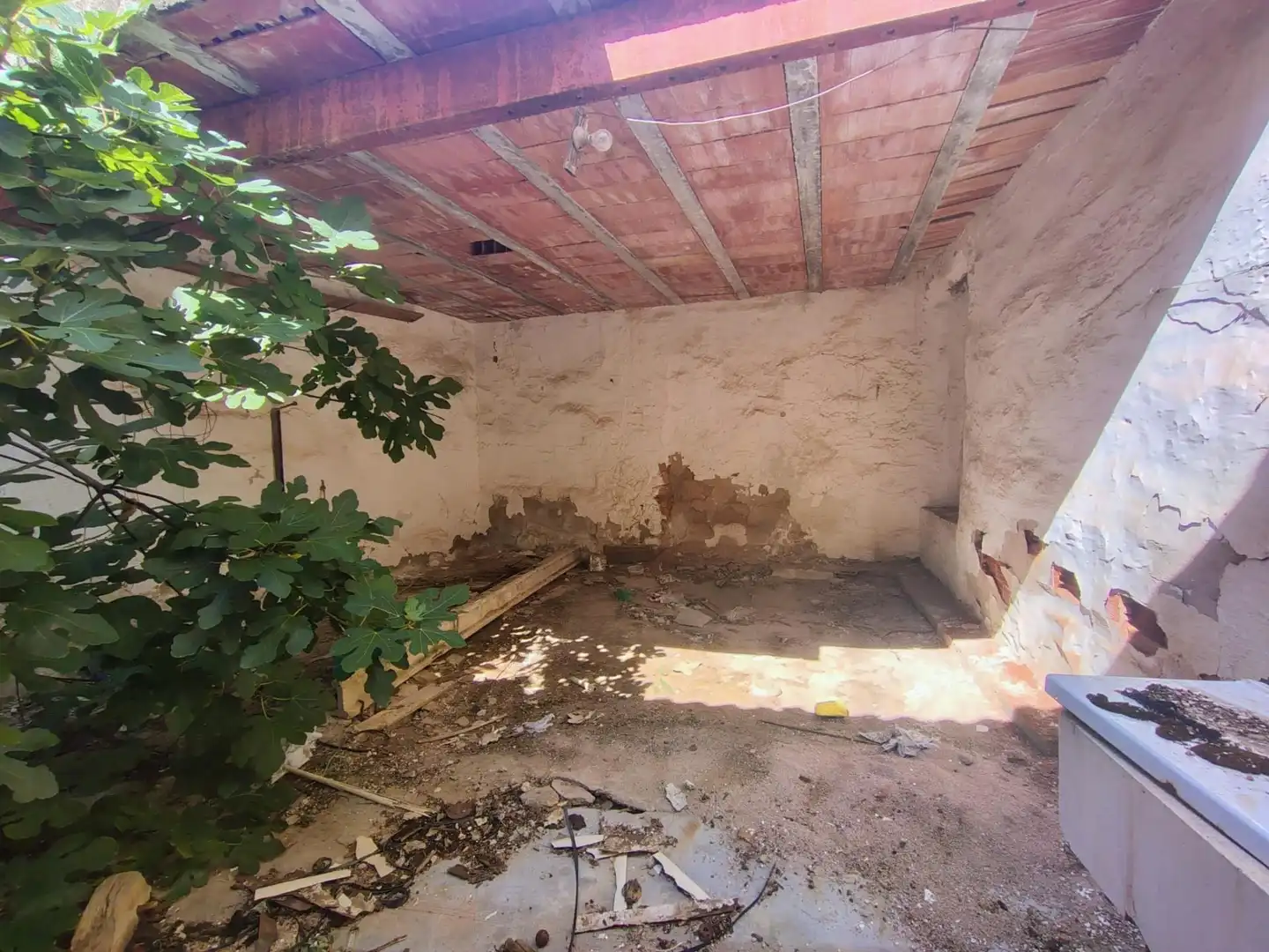 Casa adosada en venda en Campo de Criptana amb Balcó