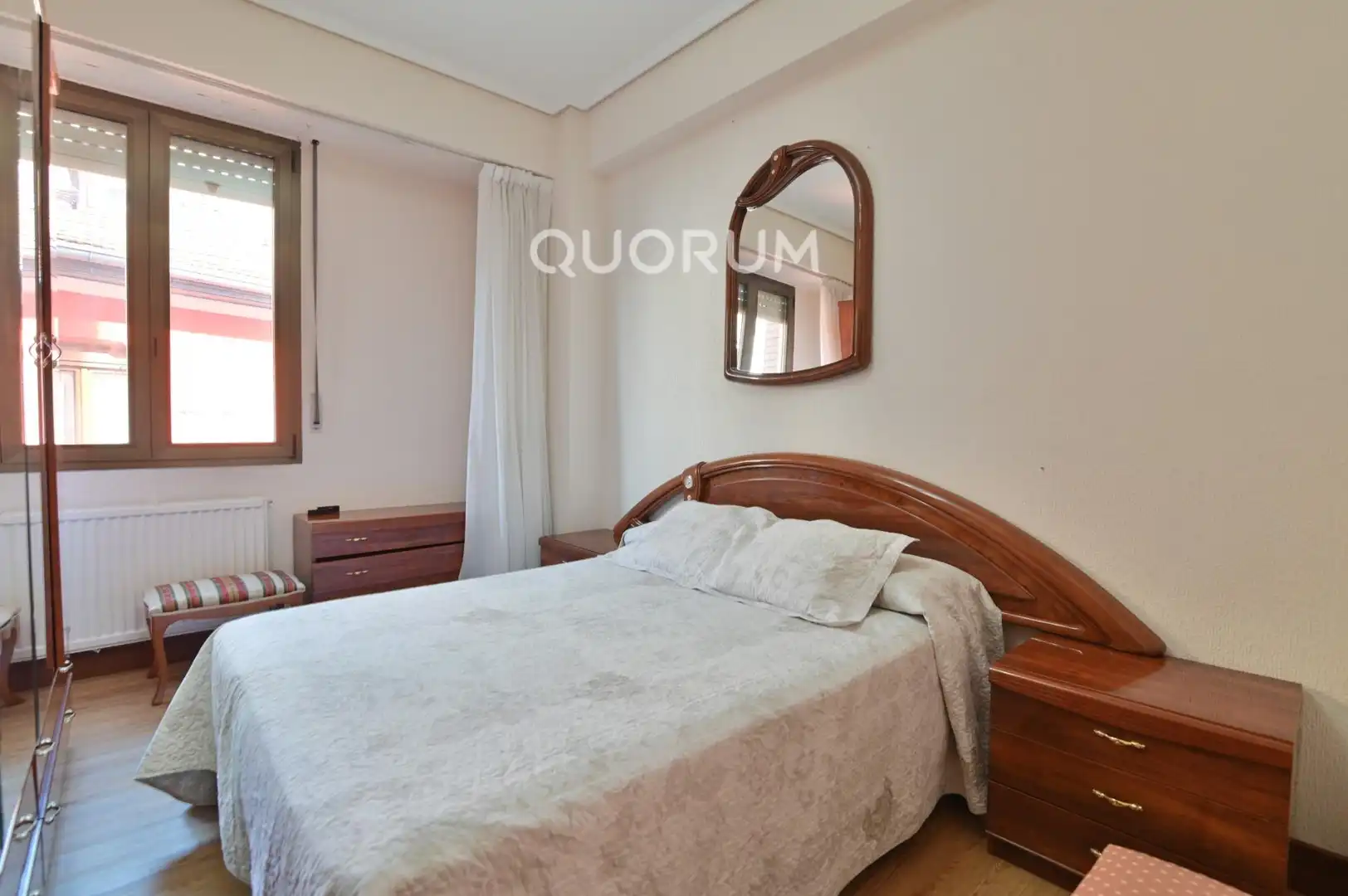 Habitación de Piso en venta en Bilbao  con Calefacción, Trastero y Amueblado