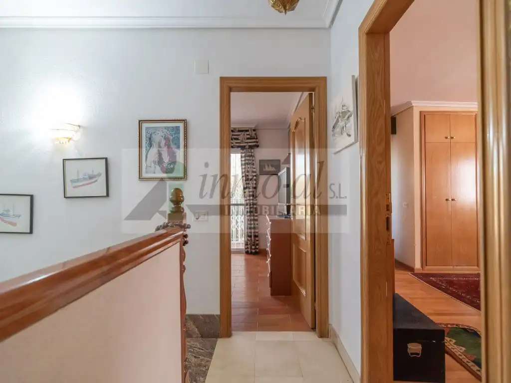 Casa amb piscina en venda a Urbanizacion Pedrissetes, imagen 14