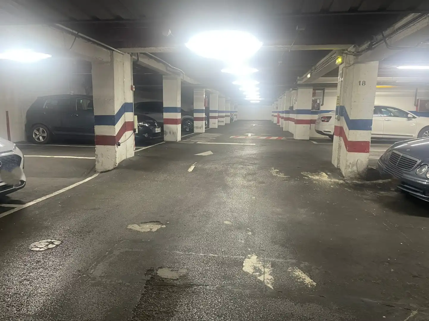 Aparcament de Garatge de lloguer en Oviedo 