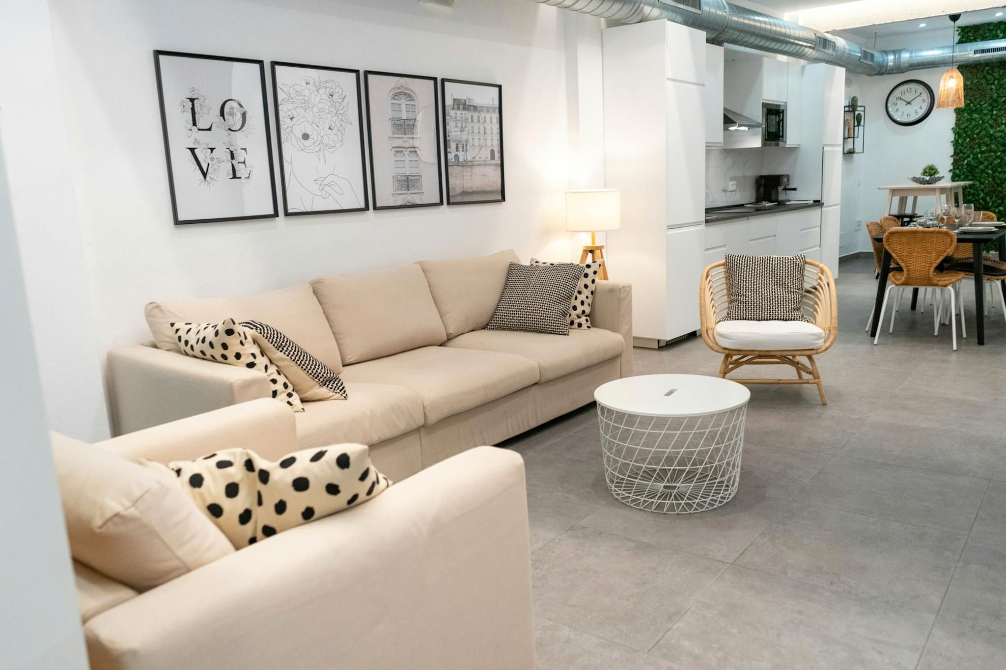 Flat to rent in N/A, Triana Casco Antiguo