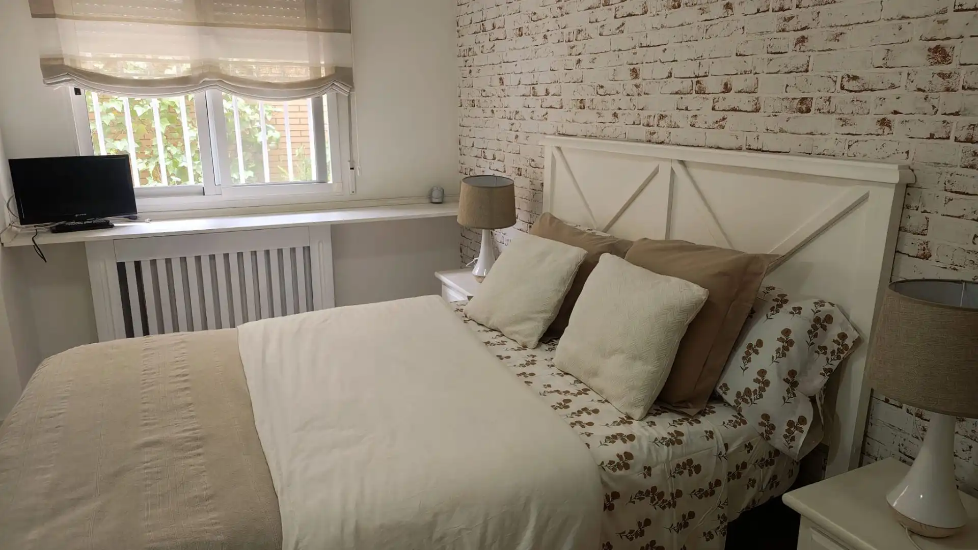 Habitación de Piso de alquiler en Puertollano con Aire acondicionado, Calefacción y Amueblado